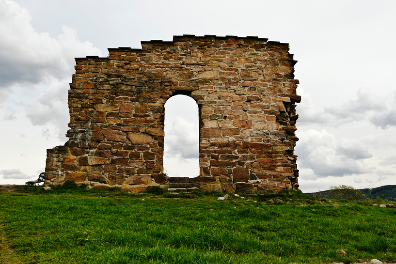 Church ruin.